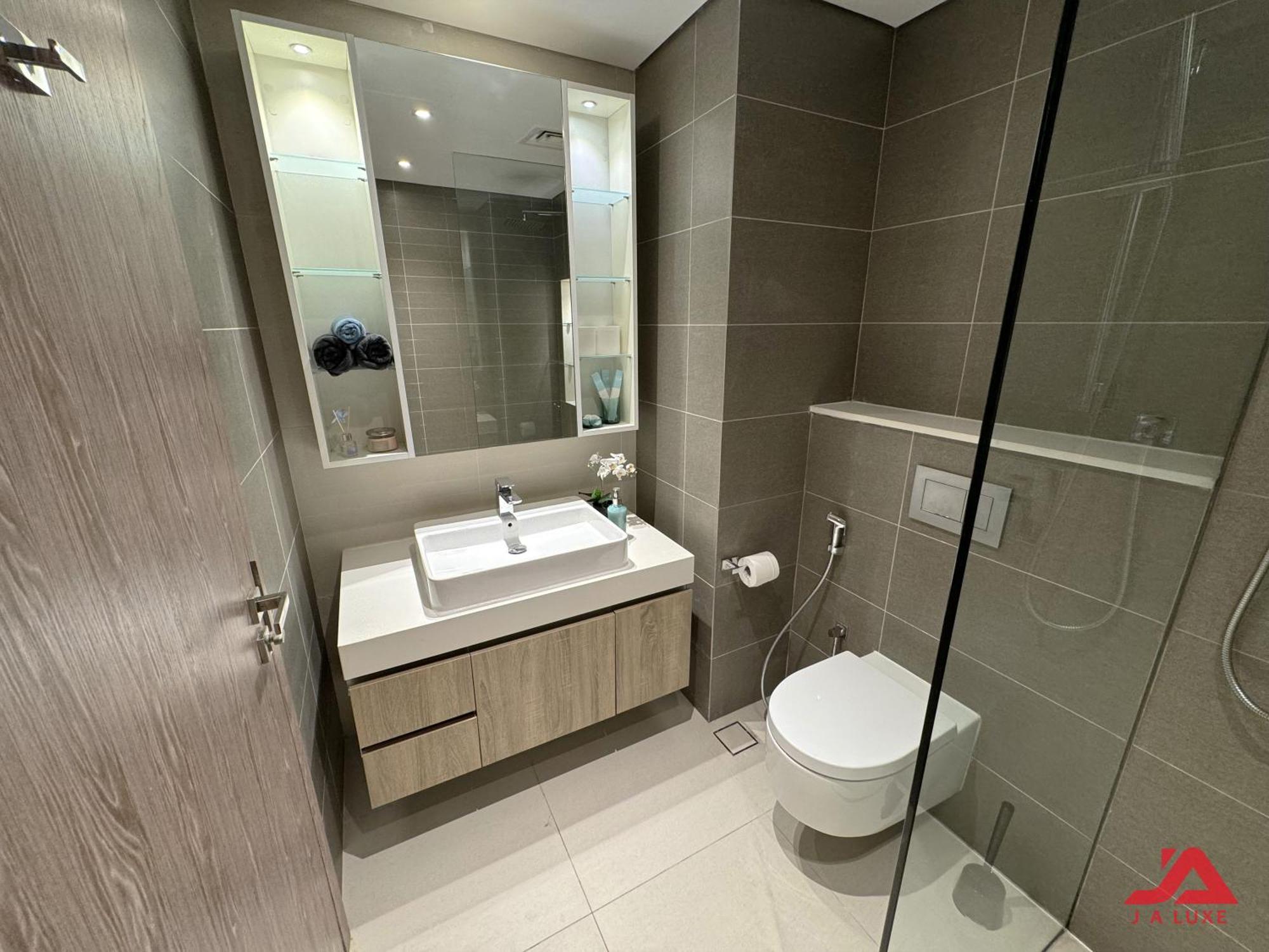 Cozy Sea View Apt In Liv Residence Tower, Dubai Marina Cozy Marina & Sea View Apt In Bay Central Tower With Modern Gym & Pool, Steps To Jbr Beach & Metro Zewnętrze zdjęcie