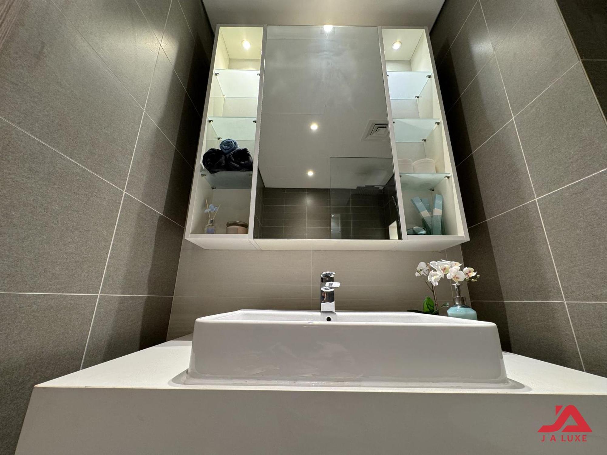 Cozy Sea View Apt In Liv Residence Tower, Dubai Marina Cozy Marina & Sea View Apt In Bay Central Tower With Modern Gym & Pool, Steps To Jbr Beach & Metro Zewnętrze zdjęcie